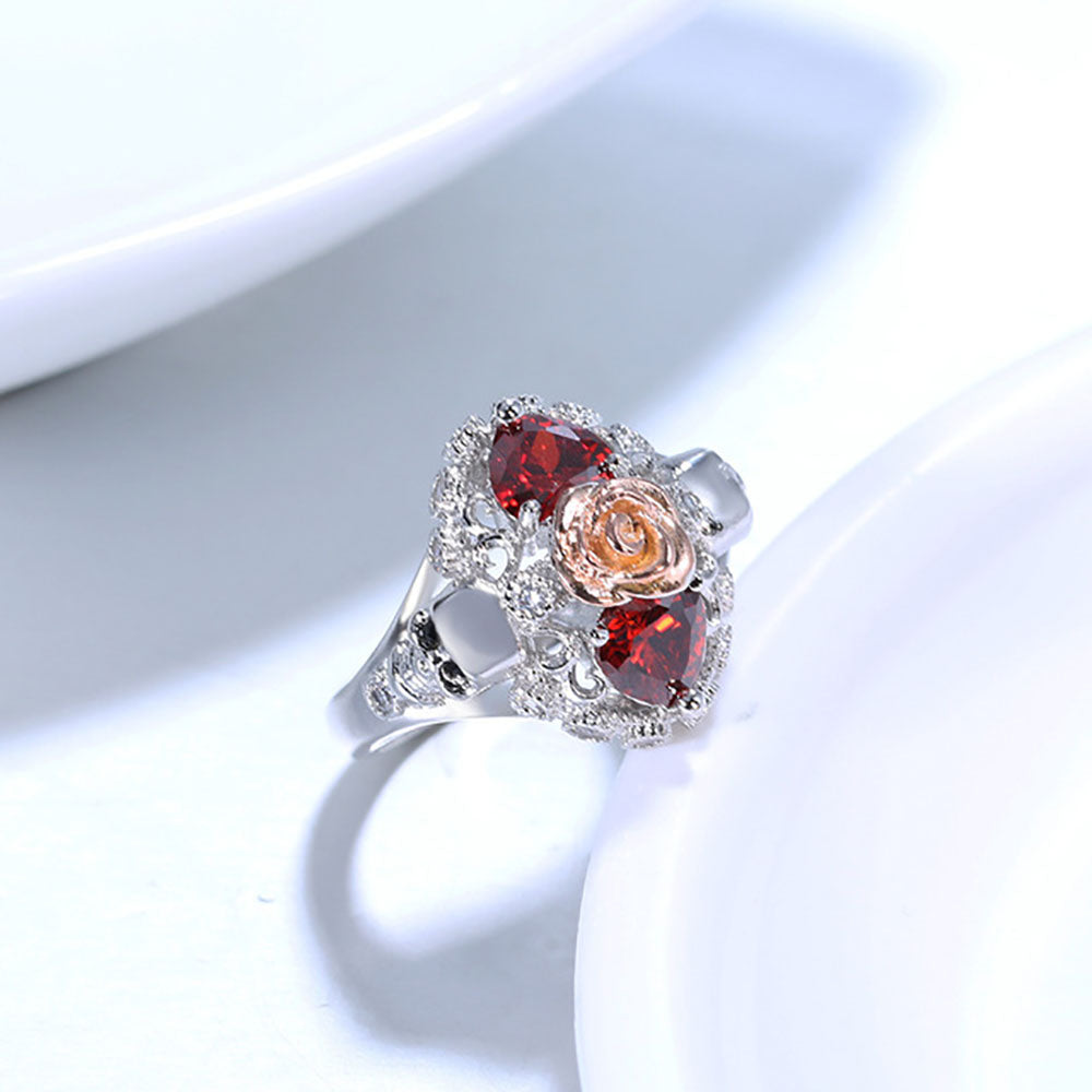 Anel de casamento gótico de diamante e crânio de prata para mulheres