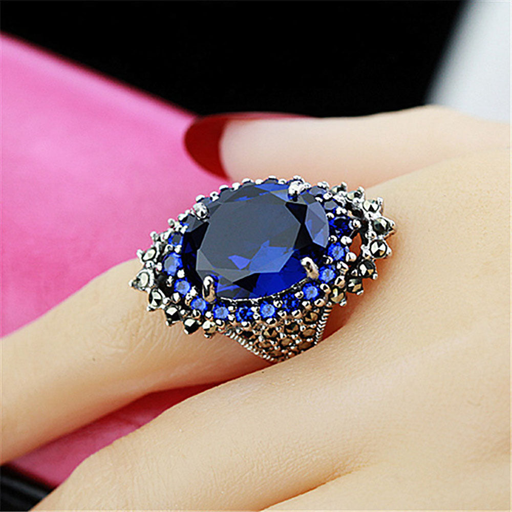 925 Sterling Silver Vintage Retro Ring with Oval Red/Blue Cubic Garnet Gothic ring for Women