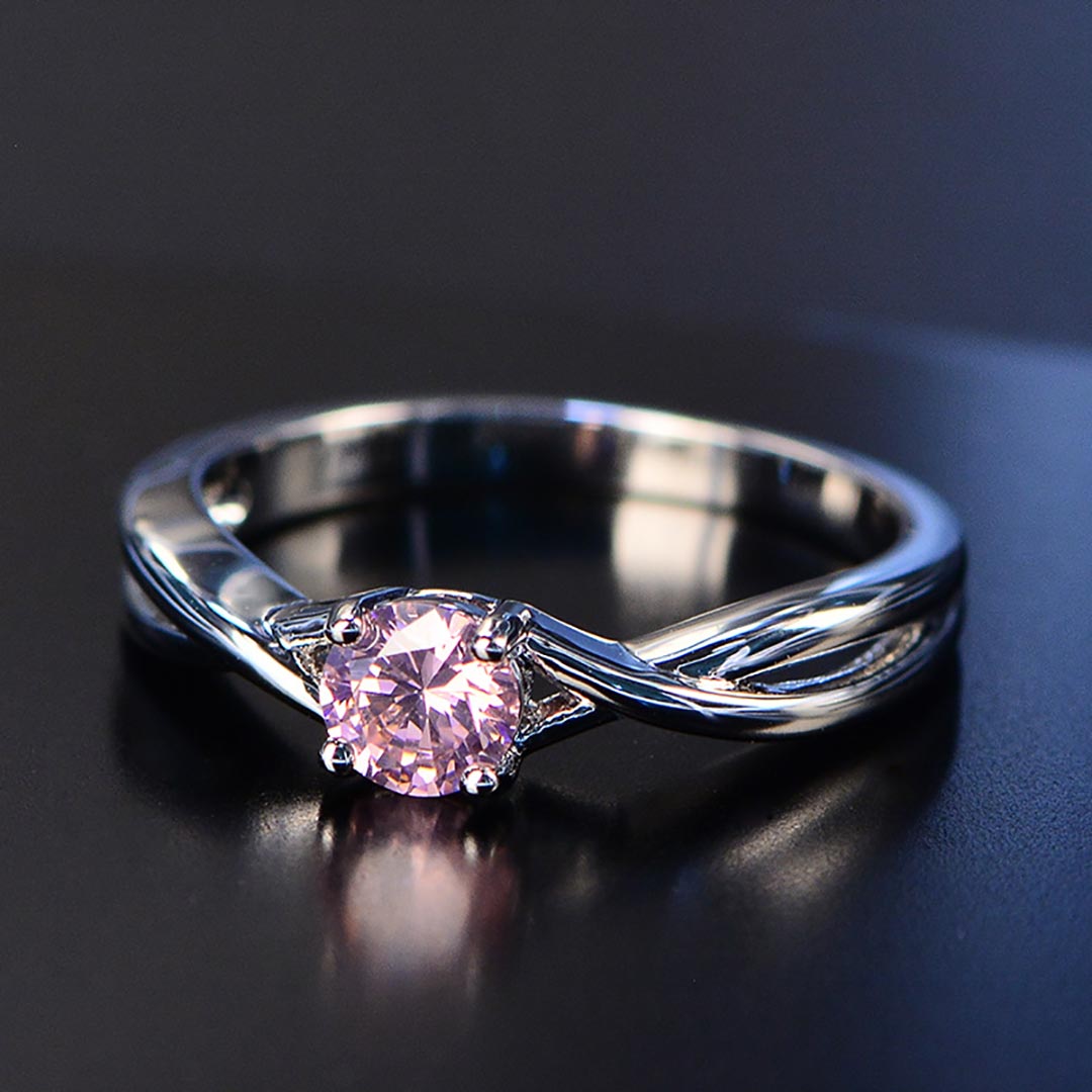 Anel de noivado de cristal de prata esterlina para mulheres